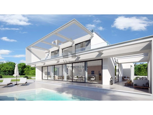 Maison avec piscine 1