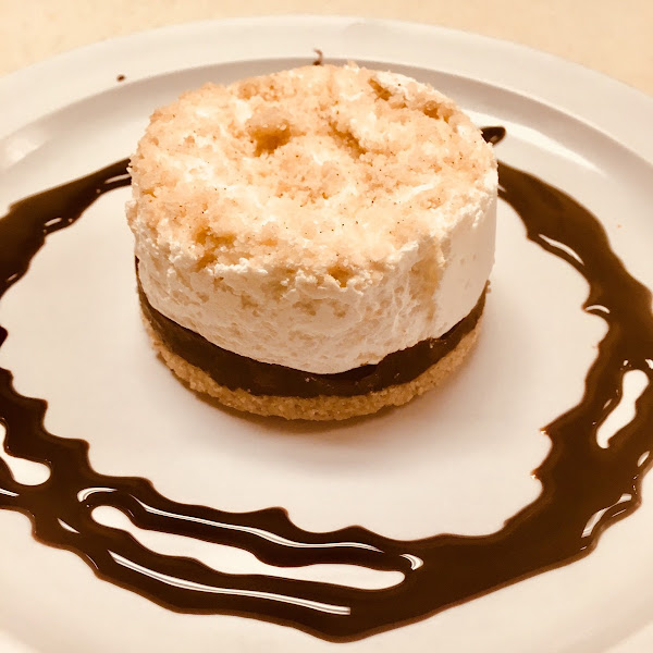 Gluten Free s’mores dessert.