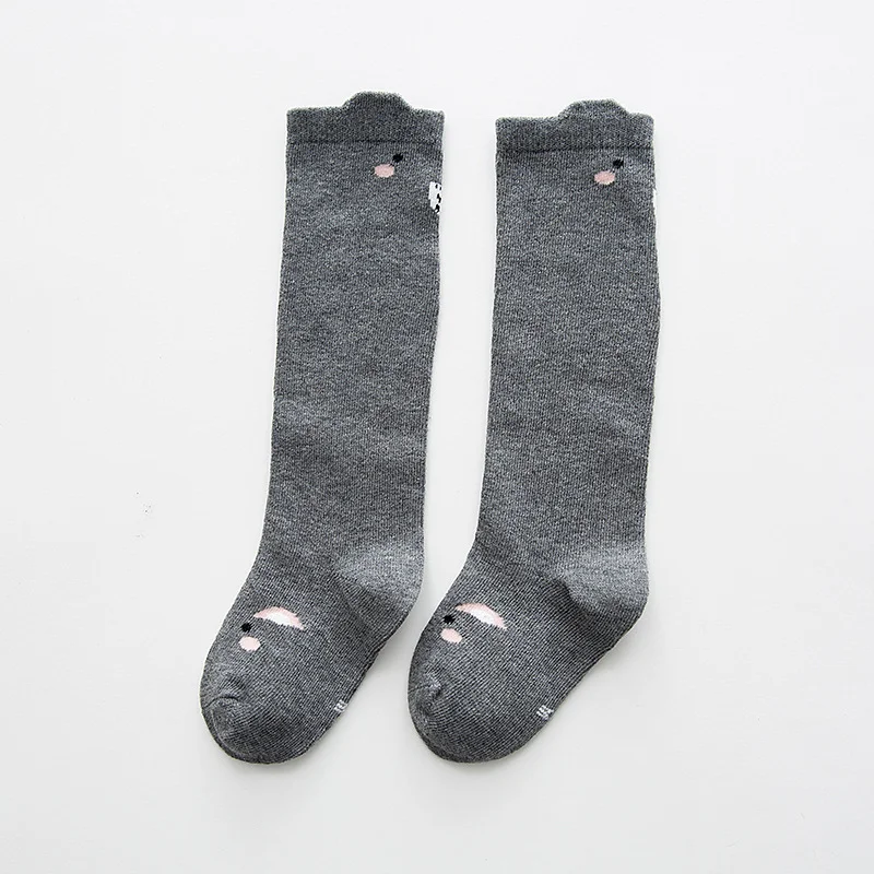 Pure cotton newborn baby socks for spring and autumn, soft, breathable, and comfortable, perfect for keeping your baby's