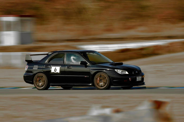 インプレッサ WRX STIのサーキットと愛車に関するカスタム事例の投稿画像3枚目