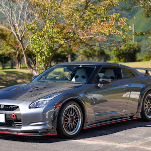 NISSAN GT-R R35