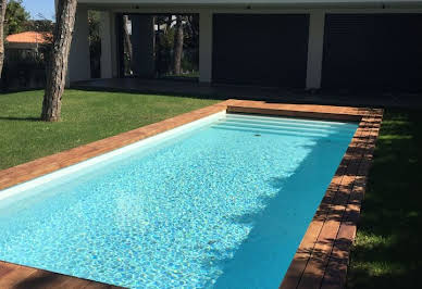 Villa with pool 12