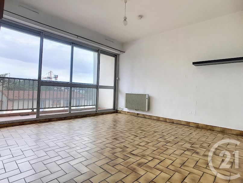 Location  appartement 1 pièce 23 m² à Montpellier (34000), 461 €