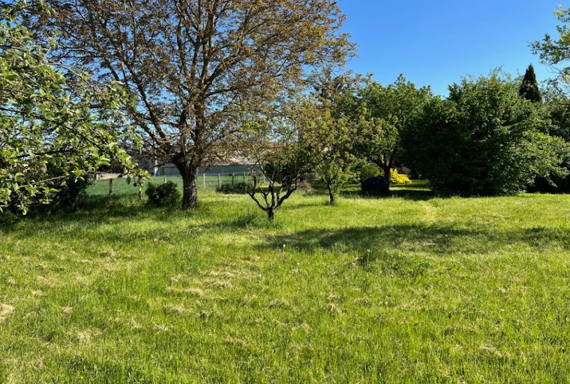  Vente Terrain à bâtir - 1 610m² à Nièvroz (01120) 