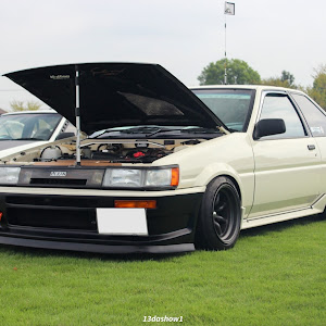 カローラレビン AE86