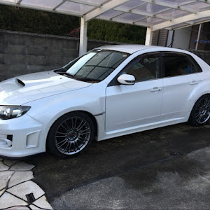 インプレッサ WRX STI