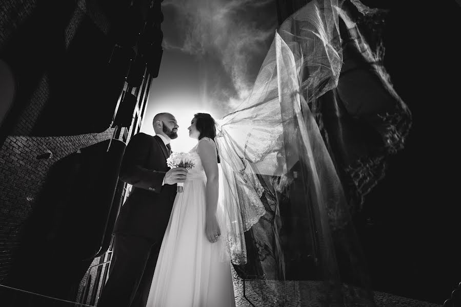 Nhiếp ảnh gia ảnh cưới Aleksandr Trivashkevich (alextryvash). Ảnh của 6 tháng 9 2017