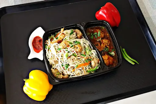 Chicken Manchurian [3 Pieces] With Chicken Hakka Noodles