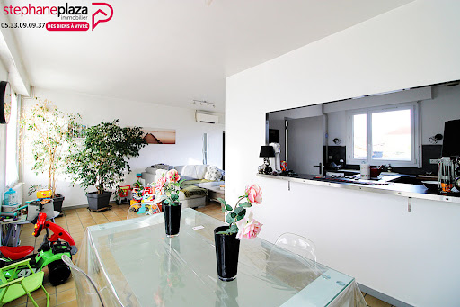 Maison avec jardin et terrasse 2