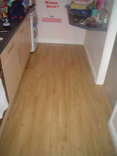 Fitted new laminate flooring