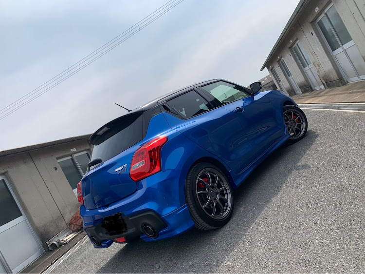 スイフトスポーツのENKEI・PF09・漁港と愛車に関するカスタム事例の投稿画像2枚目