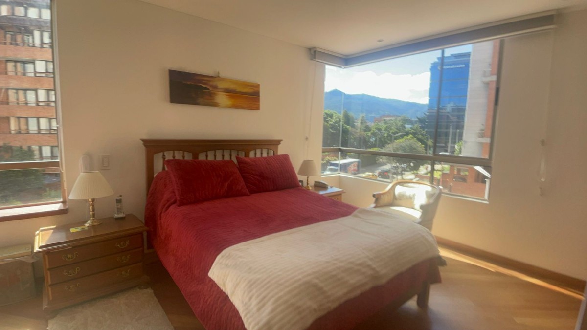 Apartamento En Venta - La Carolina, Bogota