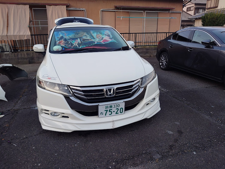 オデッセイのオデッセイrb3・夏バテ気味・コラボお誘いお待ちしております・みんなのエアロ見てみたい・DIYに関するカスタム事例の投稿画像2枚目
