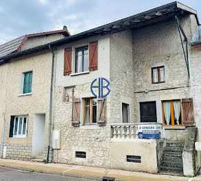 maison à Briord (01)