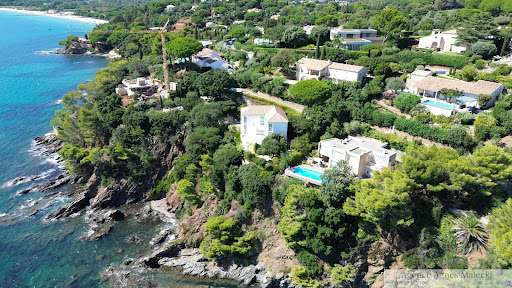 Property with pool 1