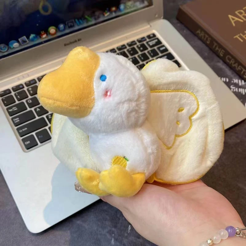 Creatieve fruit dieren pluche sleutelhanger om te pellen. Zacht en leuk voor sleutels, rugzakken en als origineel cadeau.