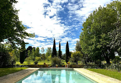 Maison avec piscine et terrasse 4