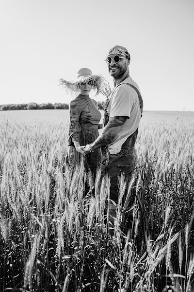 Wedding photographer Alena Litvinova (litvinovasochi). Photo of 9 February 2021