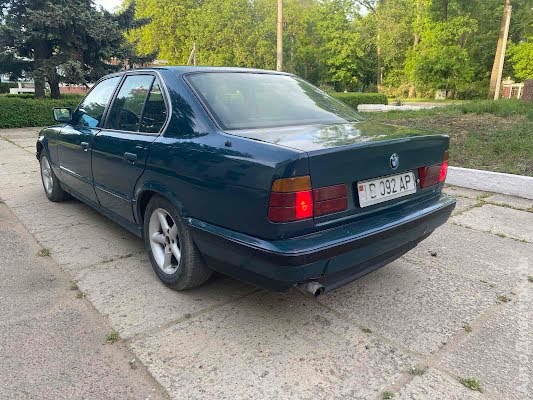 продам авто BMW 520 5er (E34) фото 2