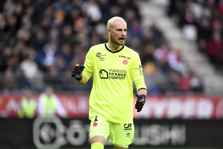 🎥 Le magnifique double arrêt sur penalty du gardien de Reims