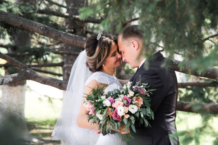 Wedding photographer Sveta Mitina (mitina06). Photo of 6 August 2017