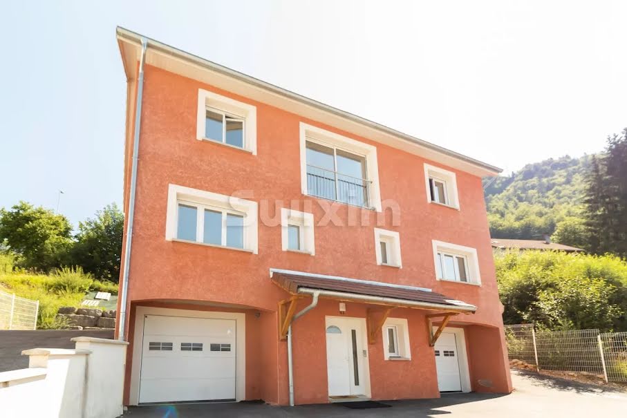 Vente maison 5 pièces 160 m² à Hauts de Bienne (39400), 340 000 €