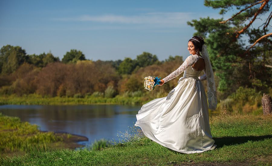 Wedding photographer Vladimir Ezerskiy (dokk). Photo of 12 September 2016