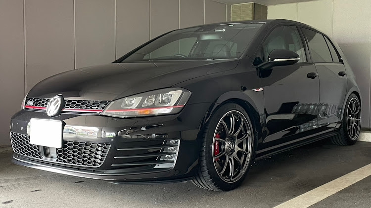 ゴルフGTIのDSGオイル交換・ニューホイール・ニュータイヤ・アドバンレーシング・PS4Sに関するカスタム事例の投稿画像10枚目