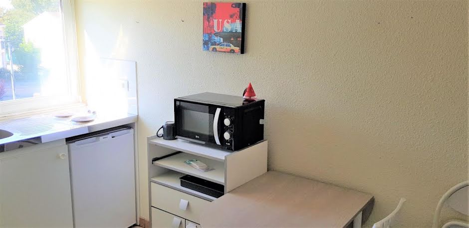 Location meublée appartement 1 pièce 10 m² à Albi (81000), 296 €