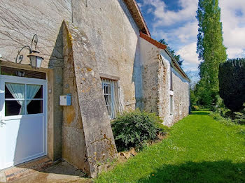 maison à Montreuil-aux-Lions (02)