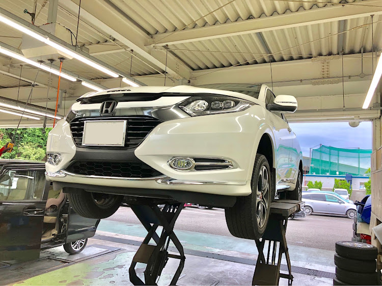 ヴェゼルの洗車・エンジンオイル交換・抗菌コート・室内消臭に関するカスタム事例の投稿画像4枚目