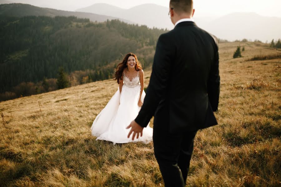 Wedding photographer Oleksandr Kernyakevich (alex94). Photo of 6 November 2018