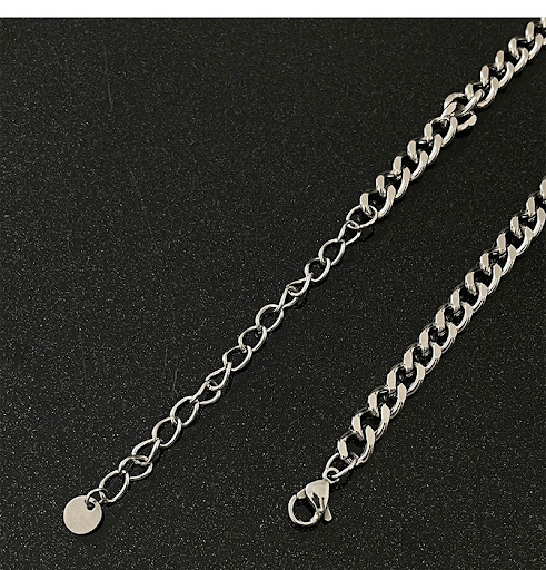 Title 4, Red Heart Patchwork Pearl Necklace, a stylish a...