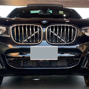 X4 M40i