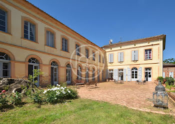 château à Verdun-sur-Garonne (82)