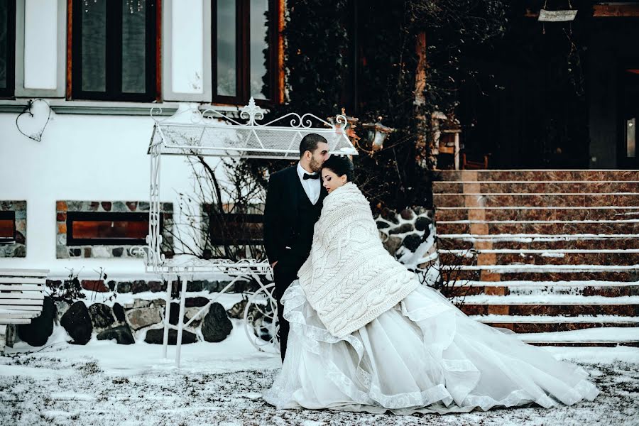 Wedding photographer Aleksandr Khizambareli (alexart). Photo of 25 June 2023