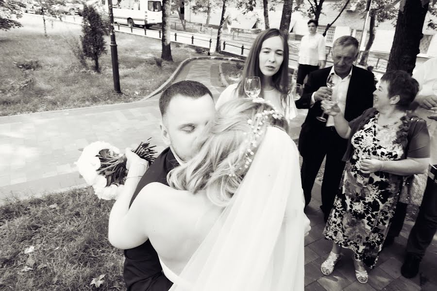 Wedding photographer Vasilisa Vakhromova (vasilisav). Photo of 16 October 2017