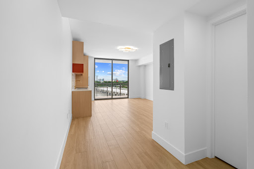 Apartment 4