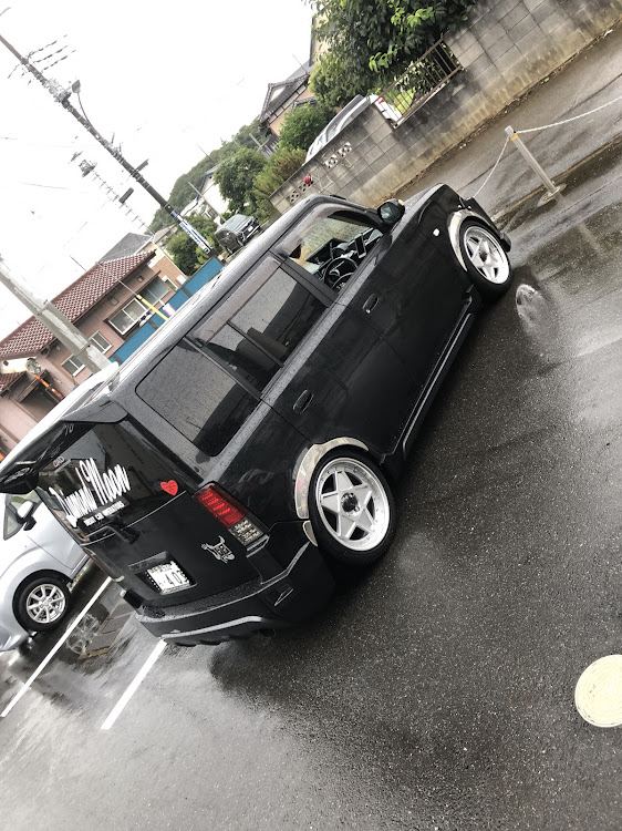 bBのDIY・ギャル車のつもり・自分の車だもんに関するカスタム事例の投稿画像2枚目