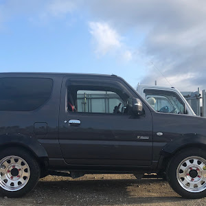 ジムニー JB23W