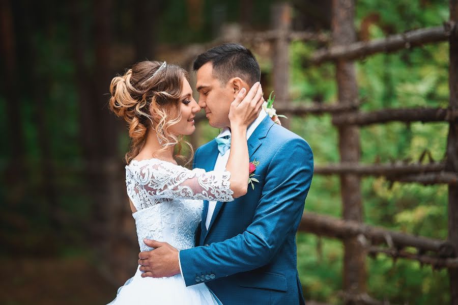 Fotógrafo de casamento Ruslan Islamov (islamovphoto). Foto de 25 de setembro 2017