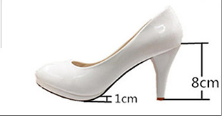 Title 1, Bruidsschoenen in grote maten met witte, middel...