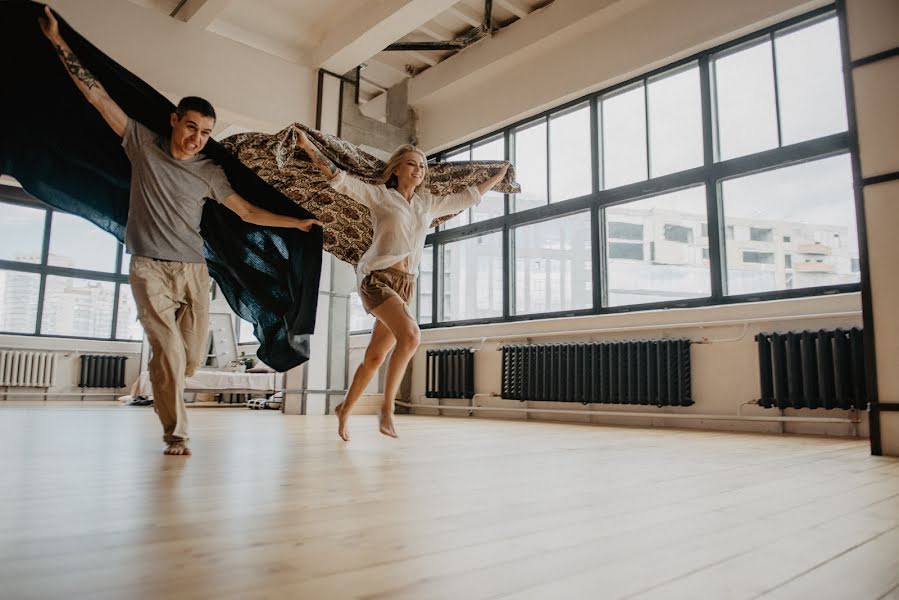 Photographe de mariage Katerina Karmanova (karmanova). Photo du 16 mars 2018