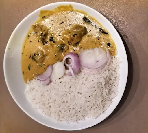 Punjabi Kadhi Chawal