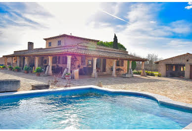 House with pool and terrace 2