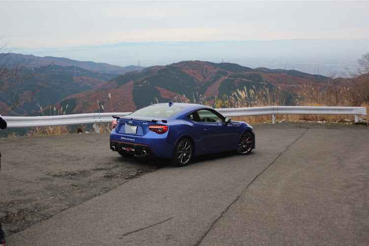 BRZのスビフェス・オフ会・伊吹山ドライブウェイに関するカスタム事例の投稿画像3枚目