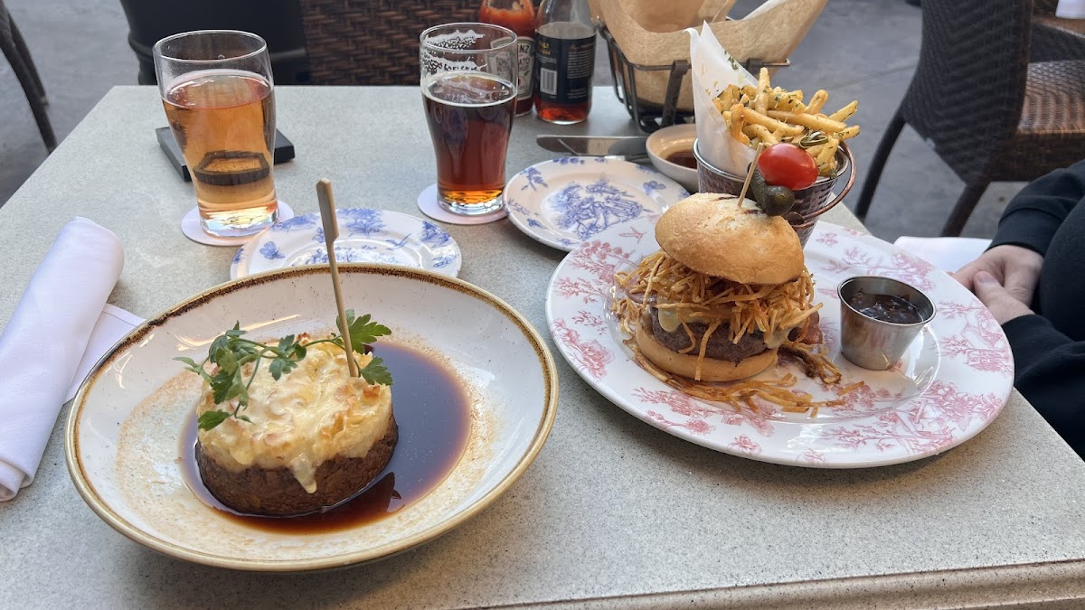 Shepherds pie & OMG burger with garlic parm fries