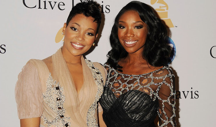 Monica and Brandy squared off in a music battle that had fans going crazy.