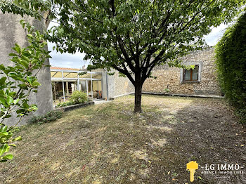 maison à Saint-Romain-sur-Gironde (17)