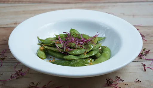 Edamame With Burnt Garlic